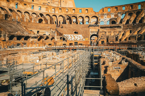 Rome: Self guided tour with app Colosseum and Roman forum Rome: Audio guide self tour Colosseum and Roman forum