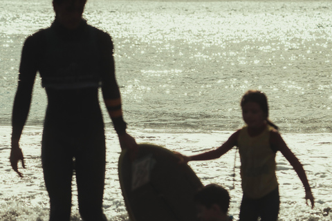 Madeira : Experiencia de surf para todosClase de surf en grupo semiprivado