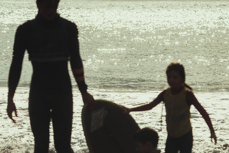 Madeira : Experiencia de surf para todosClase de surf en grupo semiprivado