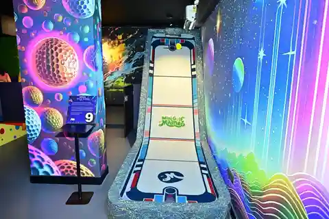 Bangalore: Indoor Mini Golf Madness Ticket