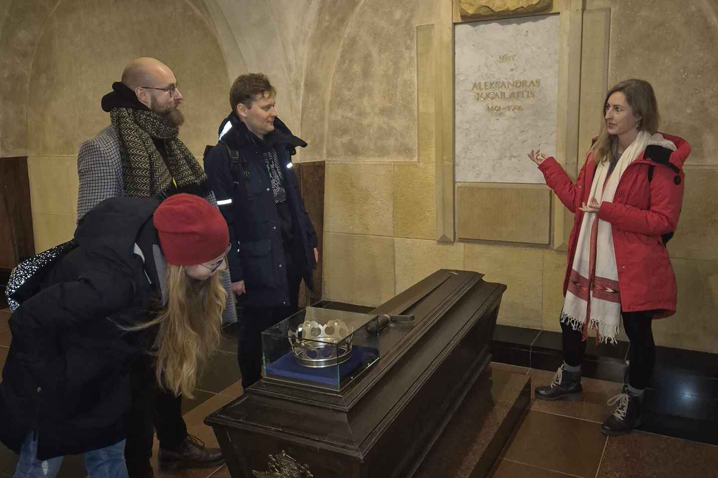 Vilnius: Hidden Cathedral Crypts and Medieval Secrets Tour