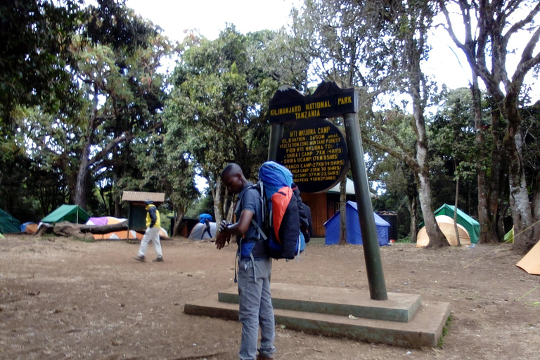 ESCURSIONE DI 2 GIORNI SULLA VIA DEL MACHAME PANORAMICA DELL&#039;ARRAMPICATA