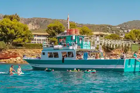 Palma: Båttur till Punta Negra och Ses Illetes med levande musik