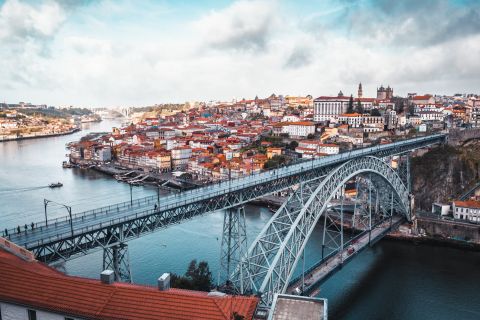 Porto: Private Half Day Walking Tour with Photos
