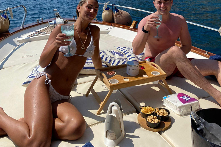 Private boat tour from Positano to Capri