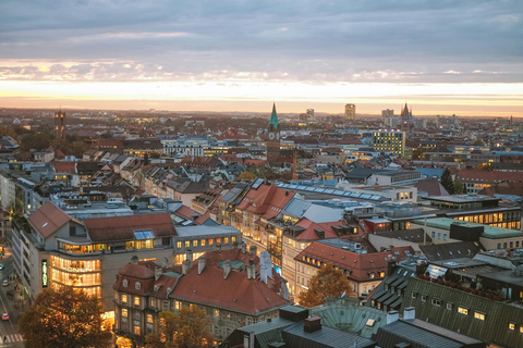 Traditionell matupplevelse i München: Hel måltid och dryck