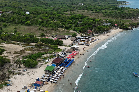 Playa Linda: Nakawa Beach Club with boat, lunch, sunbed, and cocktail Plan with Lunch and Welcome Cocktail