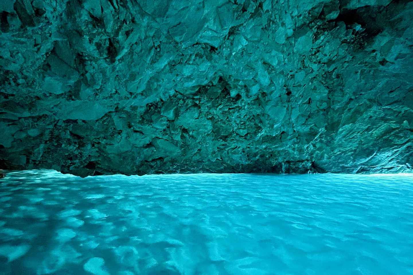 Tour in motoscafo a Baia di Grama, Valona