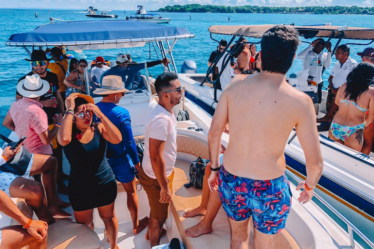 Cartagena: Gita in barca sull&#039;isola di Cholon e festa con DJ + pranzo