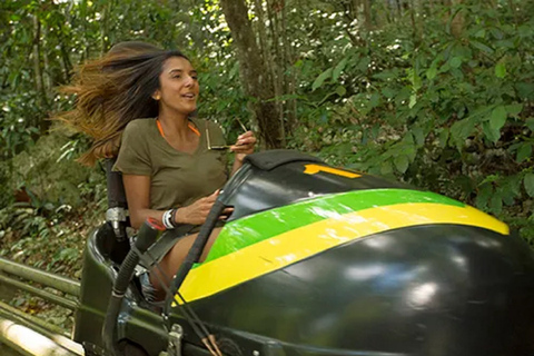 Tour della Foresta Pluviale in Bobsled Mystic Mountain fr Montego BayBob mistico della montagna Ocho Rios