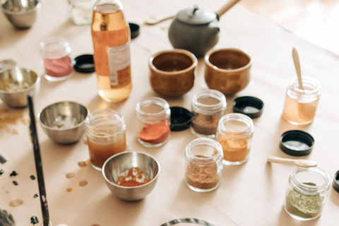 Paint & Sip Tea: Botanical Illustration in São Paulo Studio