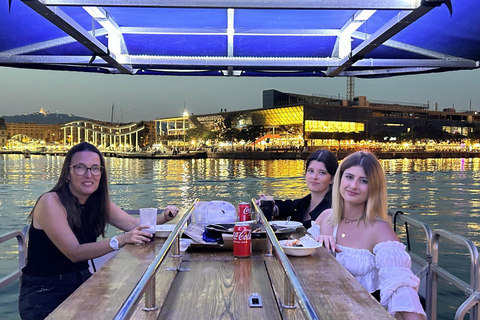 Valence : Croisière privée en soirée avec dîner et boissonsValence : Croisière de groupe en soirée avec dîner et boissons