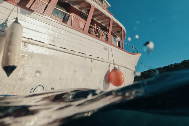 Split: Sunset Boat Party with Live DJs and Blue Lagoon Swim