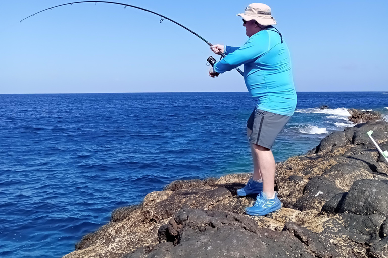 Lanzarote: Guided Shore Fishing Trip with Gear & Guide