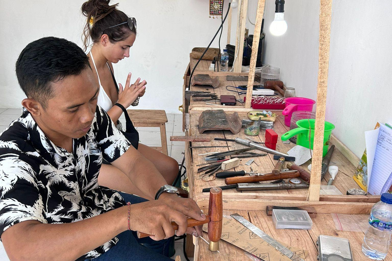 Bali: Hands-On Making Silver Jewelry in Kuta and UluwatuMEETING POINT IN LEGIAN (KUTA SILVER MAKING CLASS)
