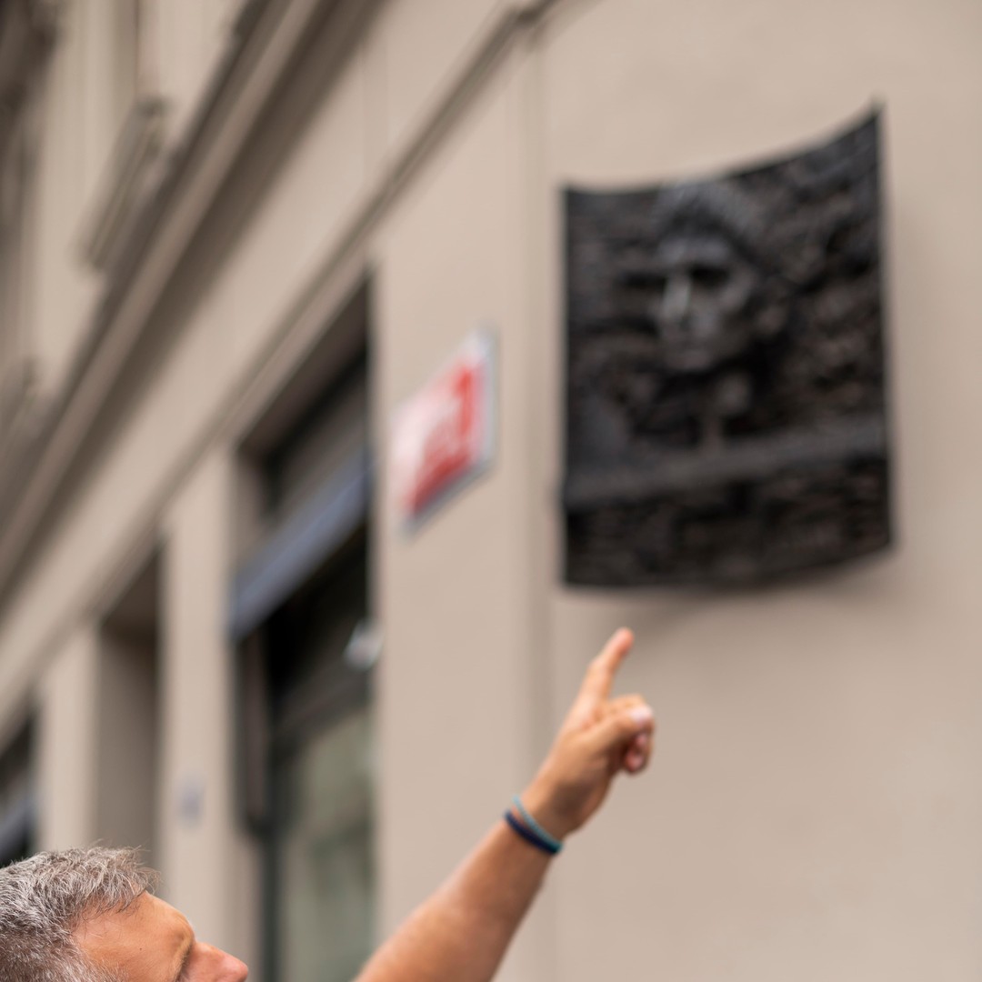 Colagem de mídia