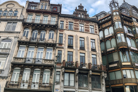 Brussels Gems & Tales with Private Local Guide Brussels Gems - Private City Tour with Local Guide (1 snack)