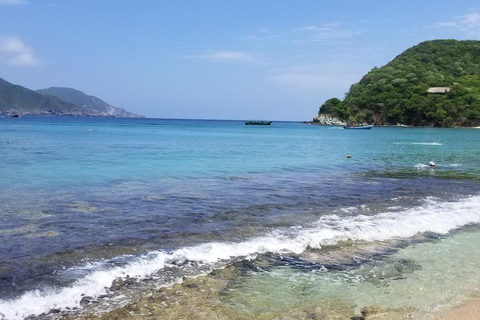 SANTAMARTA : Excursion à Playa Cristal, Tayrona, transport en bateau inclus