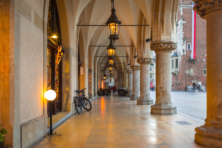 Krakow Old Town and Cloth Hall Private Guided Tour Guided Tour of Old Town and tickets to Cloth Hall