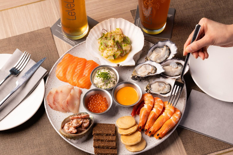 Cingapura: Pacote LeVeL33 Craft-Brewery Restaurant &amp; LoungeMenu de 6 pratos da Cervejaria + 1 copo de cerveja Brut 300ml