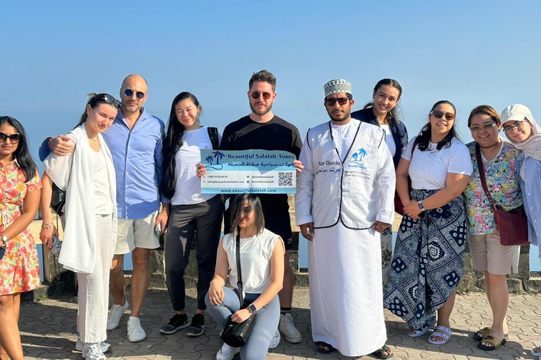 Salalah: Noche en campamento beduino con safari por el desierto