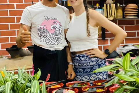 Cook Like a Local: Sri Lankan Rice & Curry Class in Sigiriya