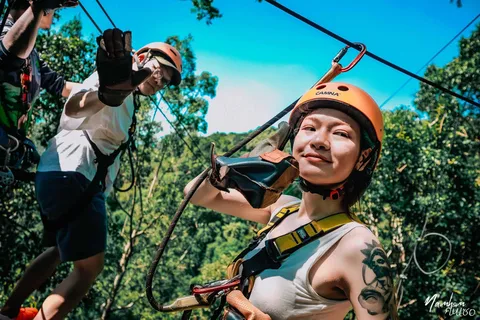 Samui Zipline FLY & Fun Baumbrücke Dschungelcafé & Wasserfall