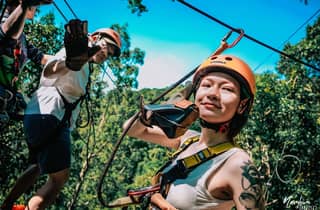 Samui Zipline FLY & Fun Tree Bridge Dschungel-Café & Wasserfall