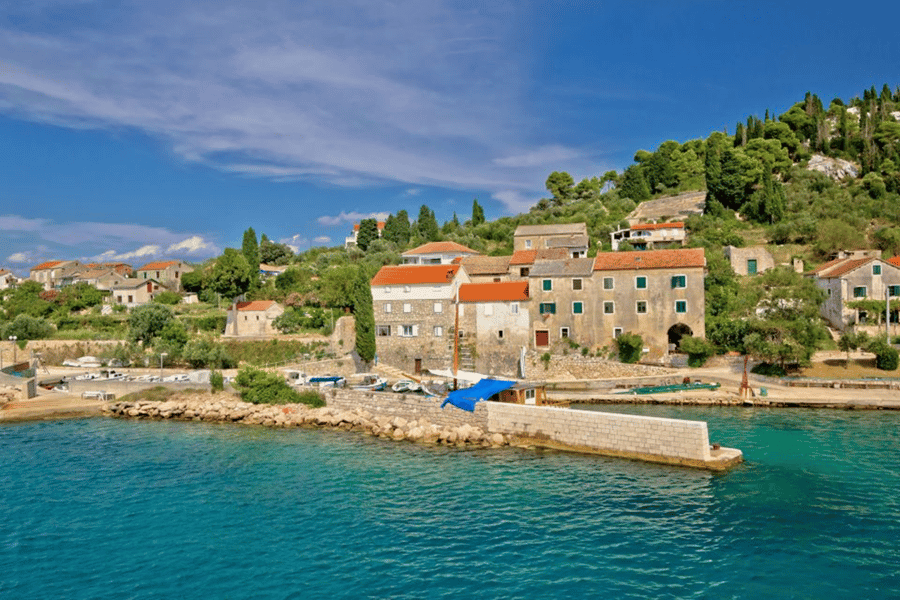 Zadar: Bootstour zu den Inseln Ugljan, Preko und Ošljak. Foto: GetYourGuide Zadar: Bootstour zu den Inseln Ugljan, Preko und Ošljak. Foto: GetYourGuide