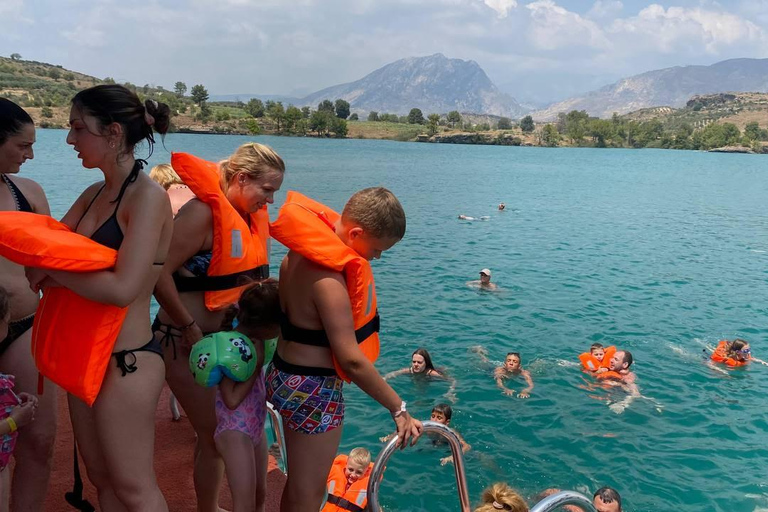 Côté : Croisière en catamaran électrique, cascade, Seleukia, mosquée