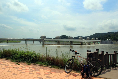 Seoul:Yangpyeong Day Trip with Dumulmeori & Yongmunsa Temple