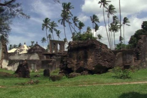 Zanzibar: Fukuchani Cave and Portuguese Ruins Tour