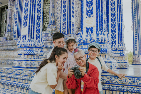 Laghi sereni e palazzi reali: tour privato di Udaipur in autoLaghi tranquilli e palazzi reali: tour privato di Udaipur in auto