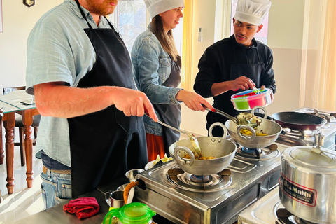 Katmandou : Cours de cuisine népalaise avec prise en charge à l'hôtel