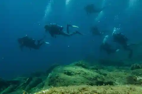 Vanuit Athene: Duiken bij de Blue Hole