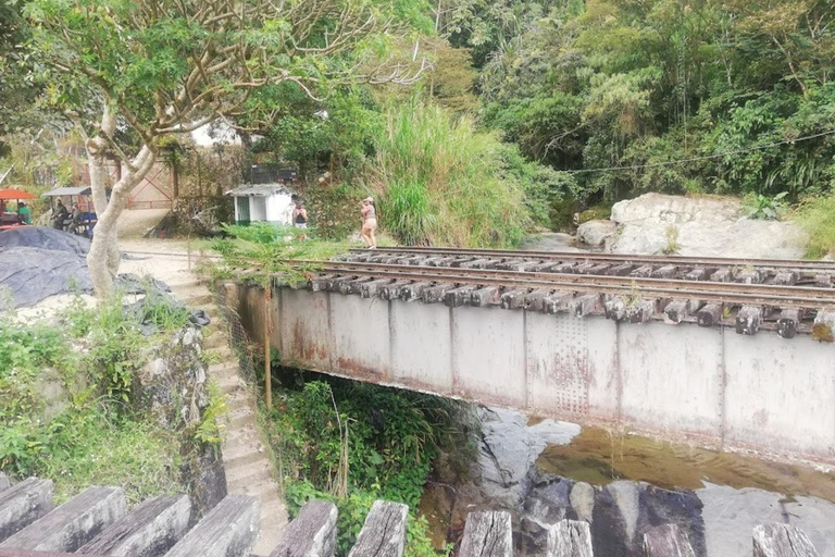 MEDELLIN: TOUR CISNEROS + CORREGIMIENTO SANTIAGO + MUSEO FUNDA TUNEL