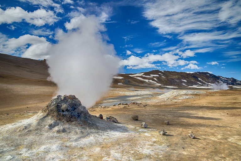 Autotour : Tour complet de l'Islande (8 jours)Kia Stonic - Hébergement standard