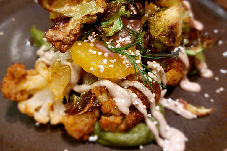 Flavors and wellness: wines, hot springs and gastronomy in Mendoza