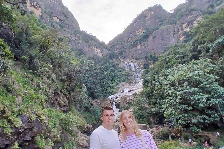 ELLA Lipton Seat Tea Test & Pluck 9Arch, Waterfalls, & Food Lipton's Seat, Little Adam Peak, 9 Arch, Ravana Waterfalls