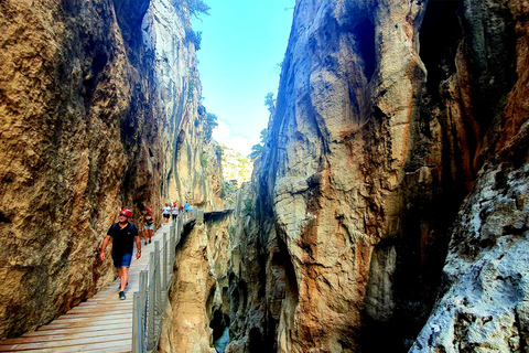 Caminito del Rey: tour guiado con autobús desde Málaga