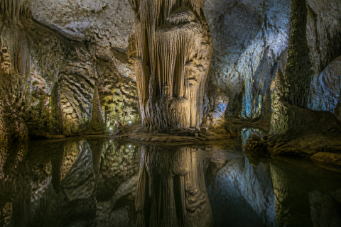 Guizhou: Zhijin Cave Entry Ticket & Sightseeing Shuttle Zhijin Cave: Admission + Shuttle + Safety Support
