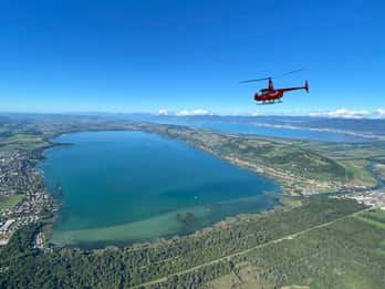 Bern: Privé Helikoptervlucht door het merengebied van 54 minuten voor maximaal 3 personen