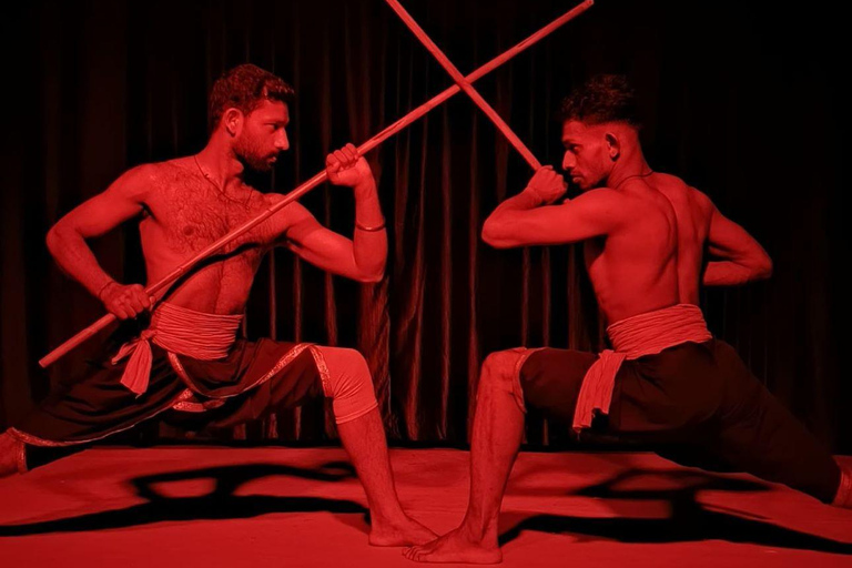 Kochi : Theyyam and Kalaripayattu Show Entry Ticket