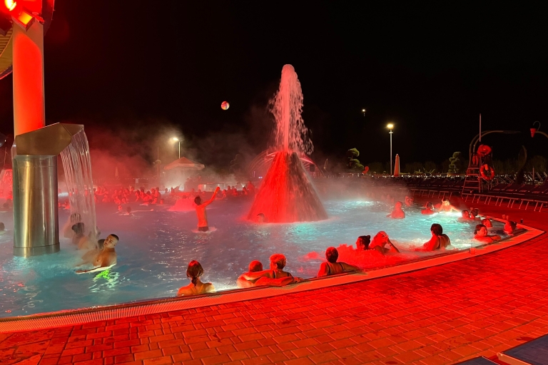 Vanuit Krakau: Chocholow Hot Springs Avond- of DagticketEntree met hoteltransfers vanuit het centrum van Krakau (8 uur)