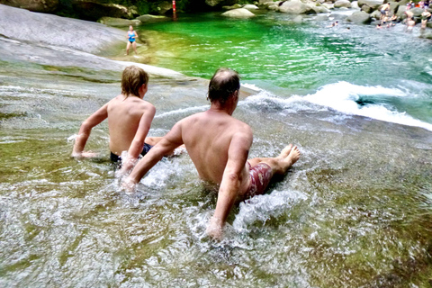 Port Douglas: Waterfall Tour with Lunch