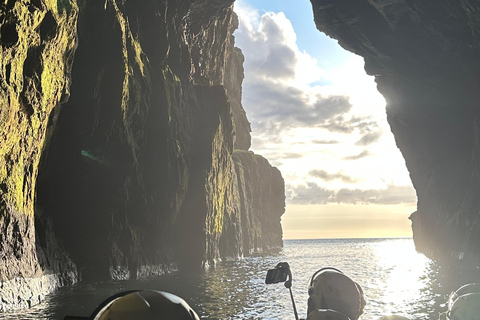 Faroe Islands: RIB Boat Tour to Klæmintsgjógv Sea Cave
