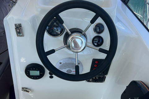 Split: Private Speedboat Charter 3 Islands Half-Day Boat Tour with Blue Lagoon