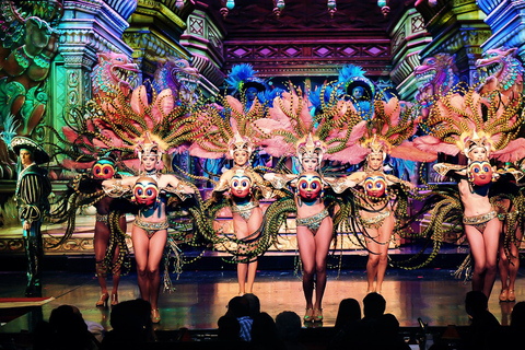 Paris : cabaret au Moulin Rouge avec champagne