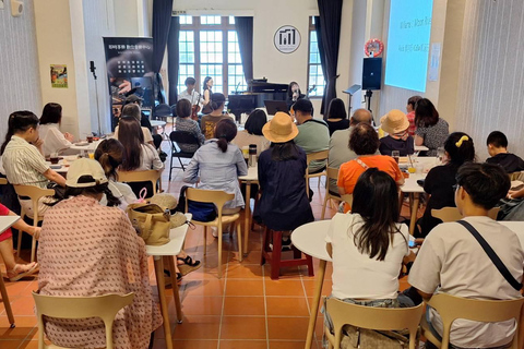 Taipei: Echoes of Taiwan Music Show with Wine