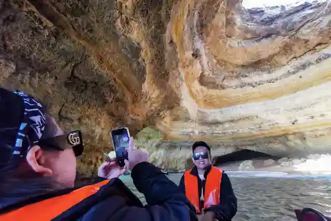 Da Lisbona: Grotte di Benagil e tour privato dell'Algarve